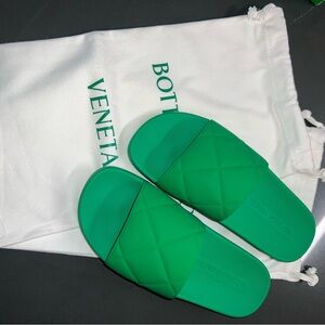Bottega Veneta Green Quilted Slides